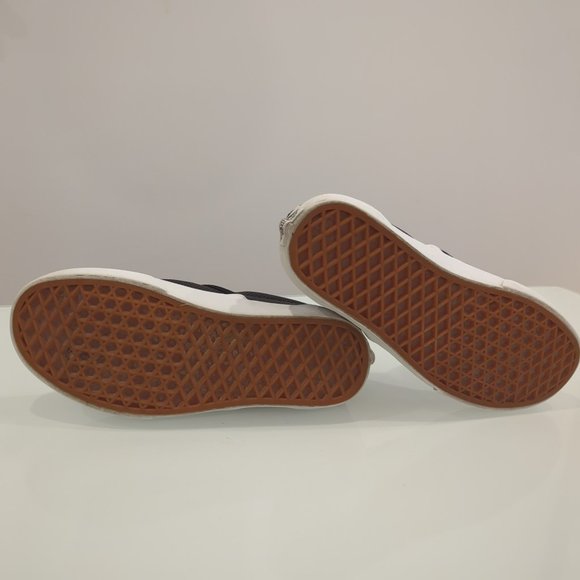 Vans Slip-On Perf Leather Shoe US6 - Picture 3 of 7